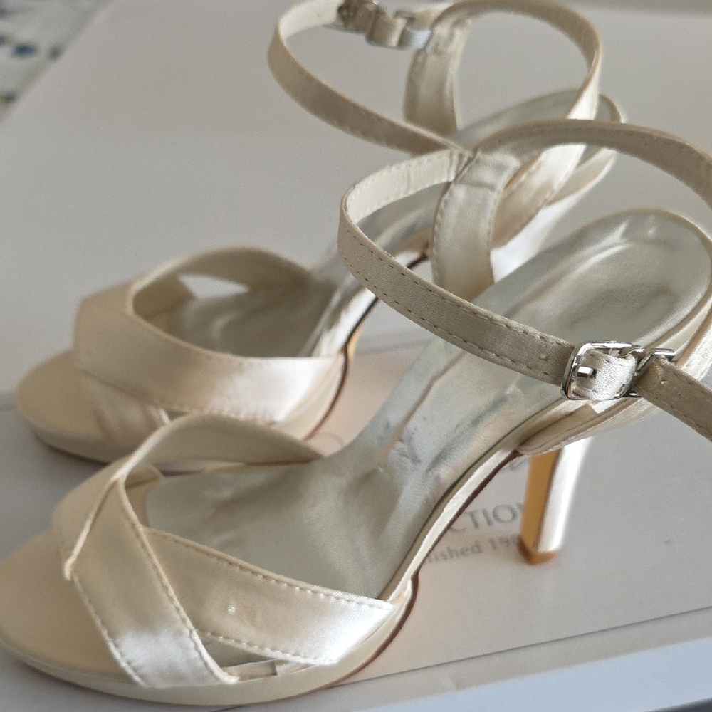 Jaclyn Smith Ivory Satin Strappy Ankle-Heels